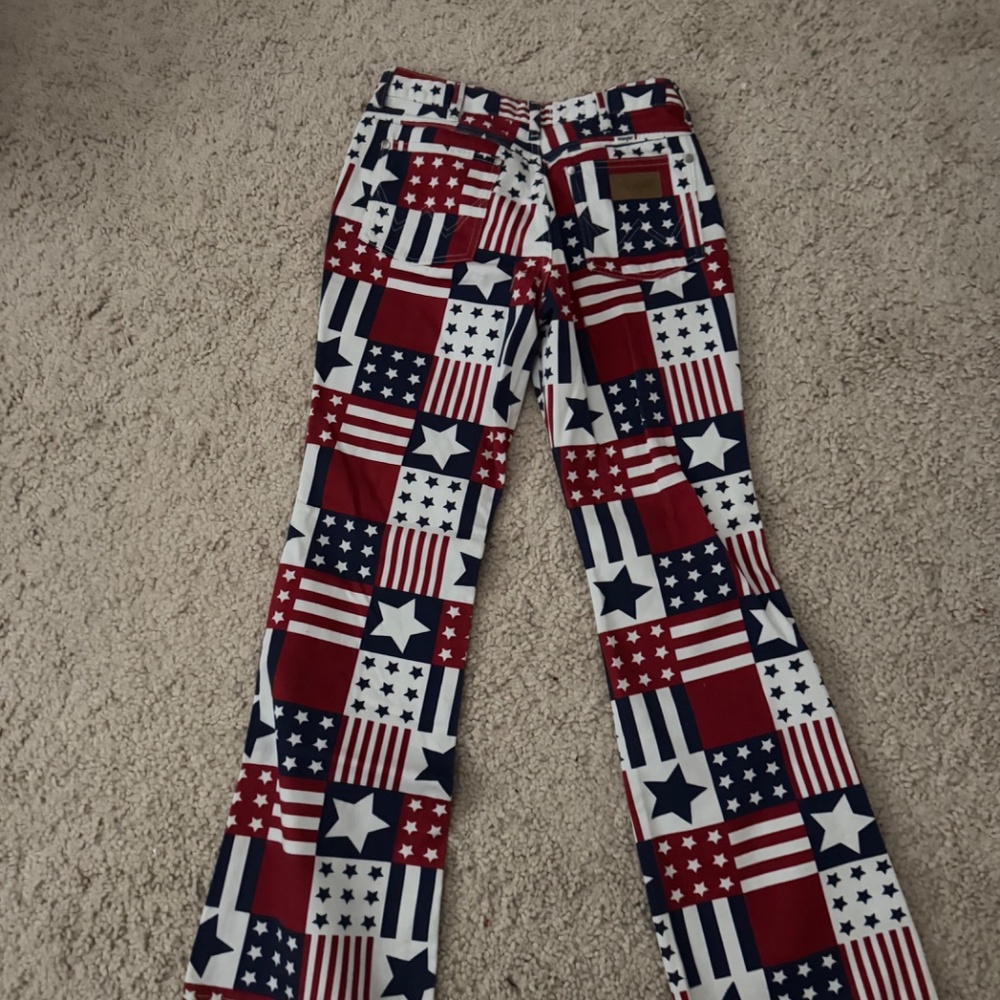 Wranger Westward 626 High Rise Boot Cut Stars and Strips 29/32 NWT - Picture 4 of 6